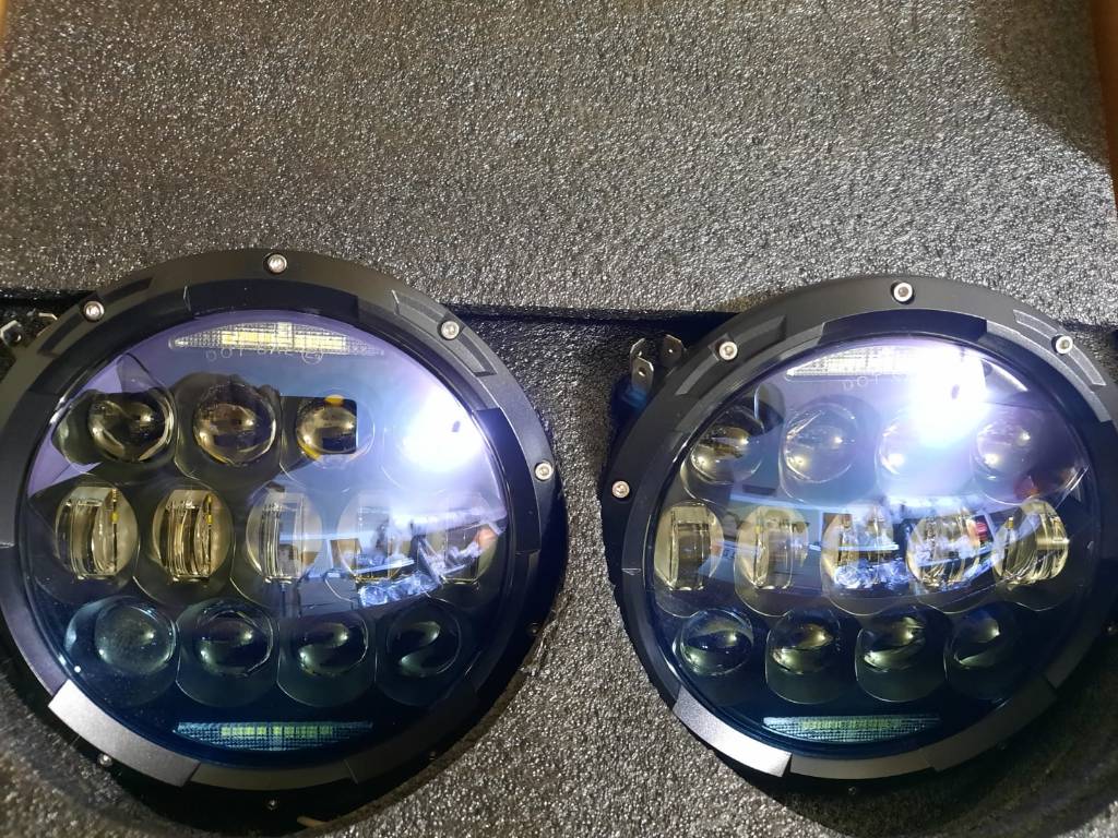 Coppia fari led 7 pollici